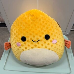 Squishmallow Sara 11 inch Plushie